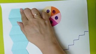 Мастер-класс "Тренажёр для развития мелкой моторики рук"